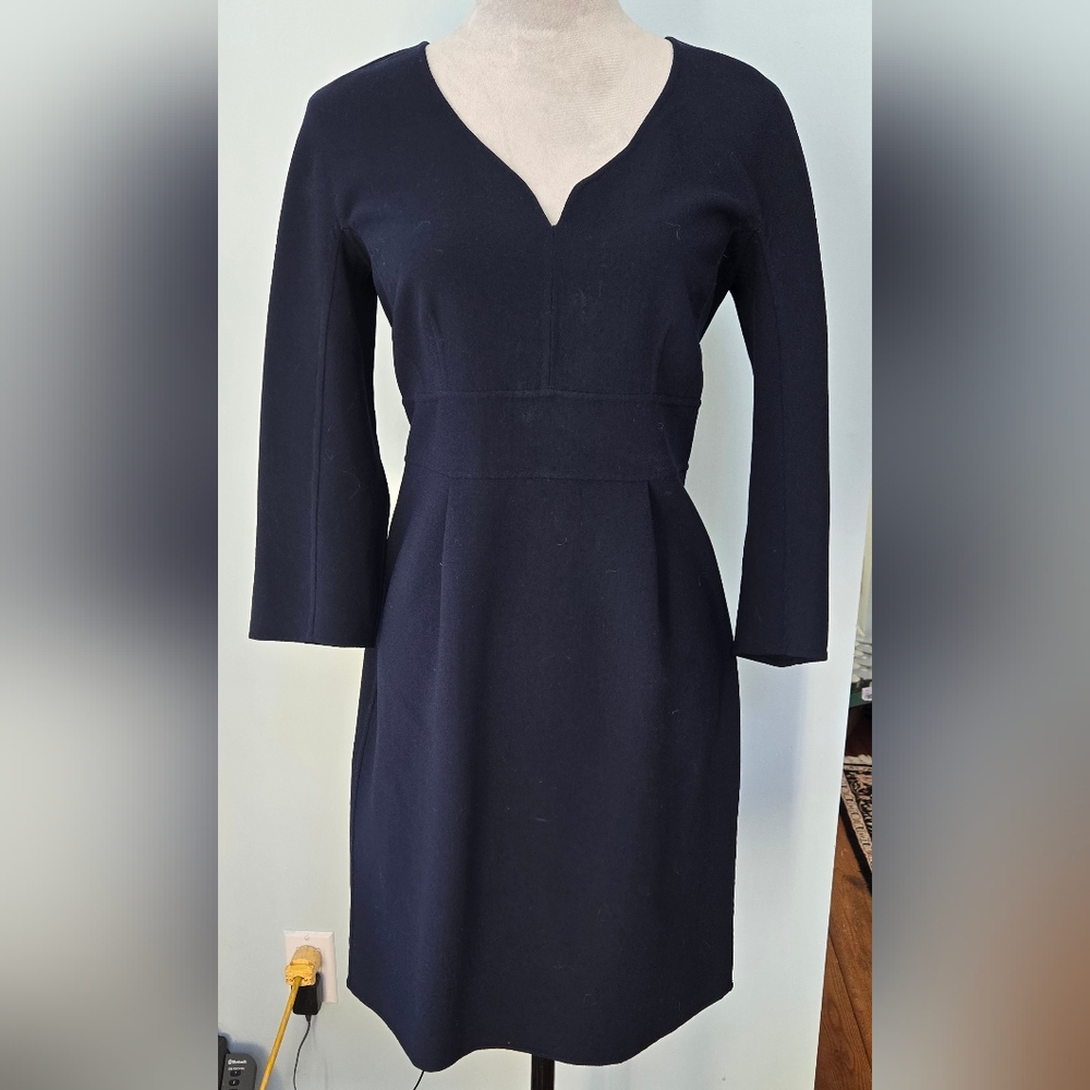 Escada navy long sleeve dress sweetheart neck fitted waist EU sz 36